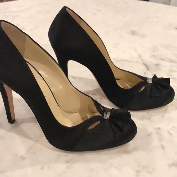 Sarah Flint Black Pumps - Picture 2 of 5
